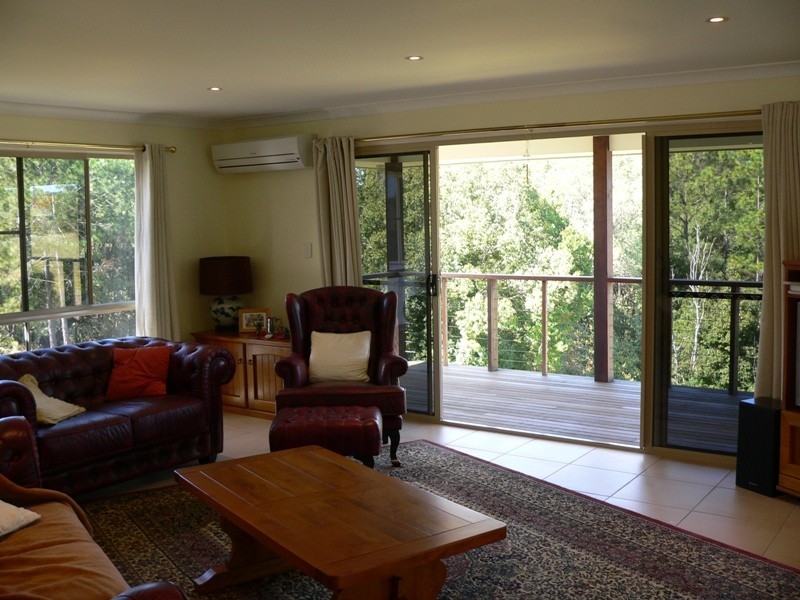 32 Tanderra Drive, Cooran QLD 4569