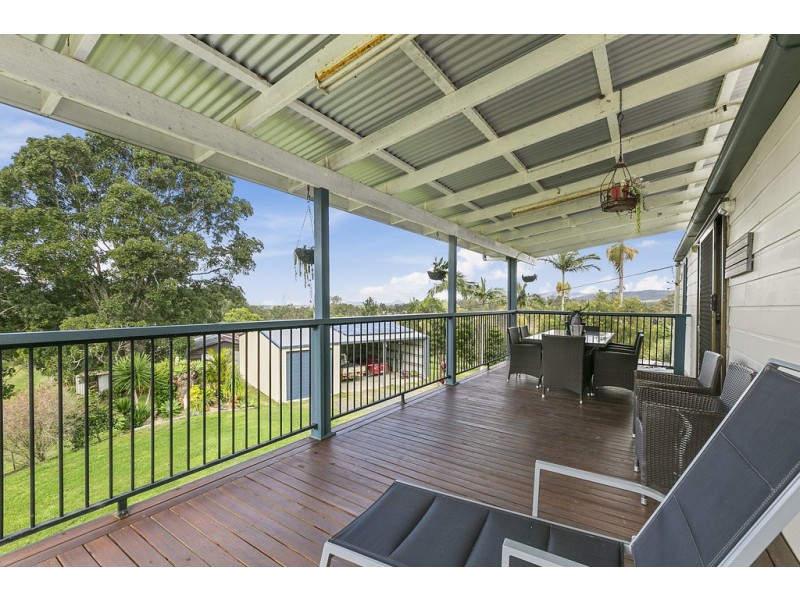 18 Robinson Road, Como QLD 4571