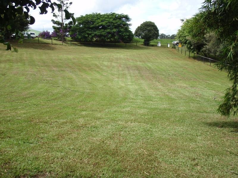 2 Risley Court, Cooran QLD 4569