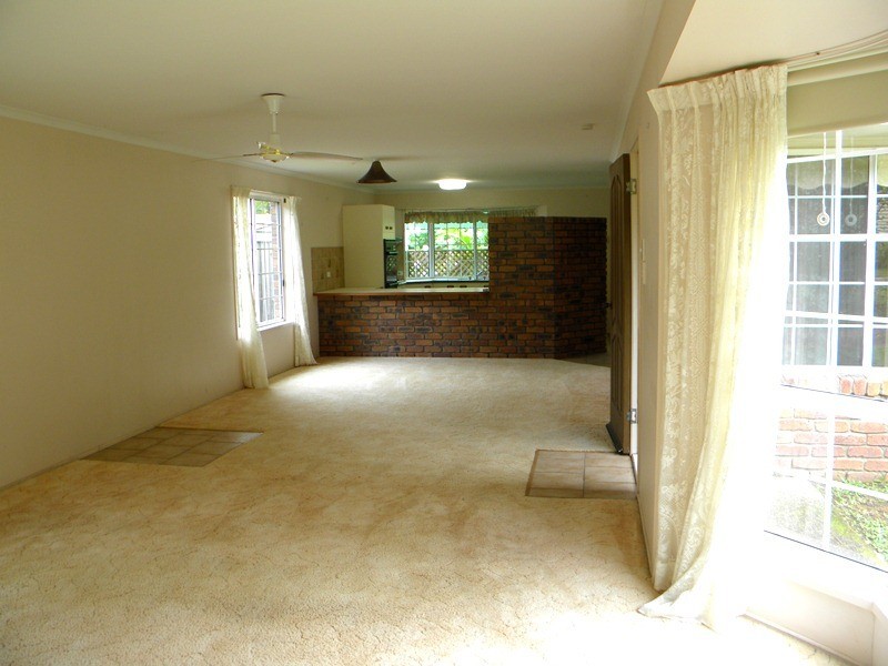 96 Summit Road, Pomona QLD 4568
