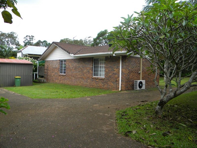 96 Summit Road, Pomona QLD 4568