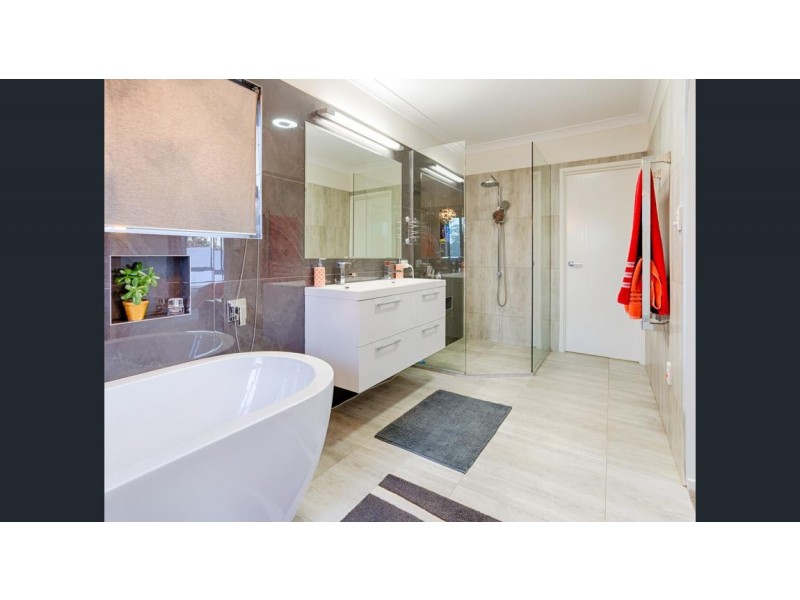 92 Bagnalls Road, Cooroy QLD 4563