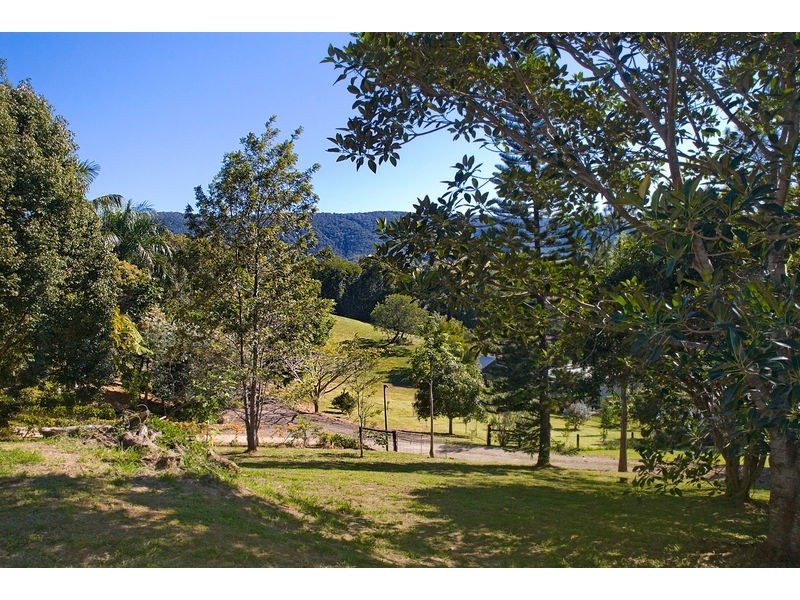 12 Sister Tree Creek Road, Kin Kin QLD 4571