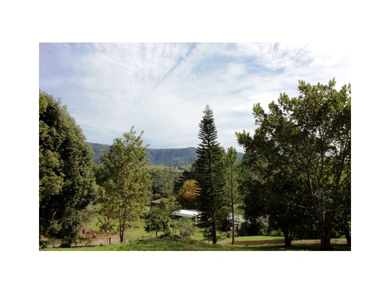 12 Sister Tree Creek Road, Kin Kin QLD 4571