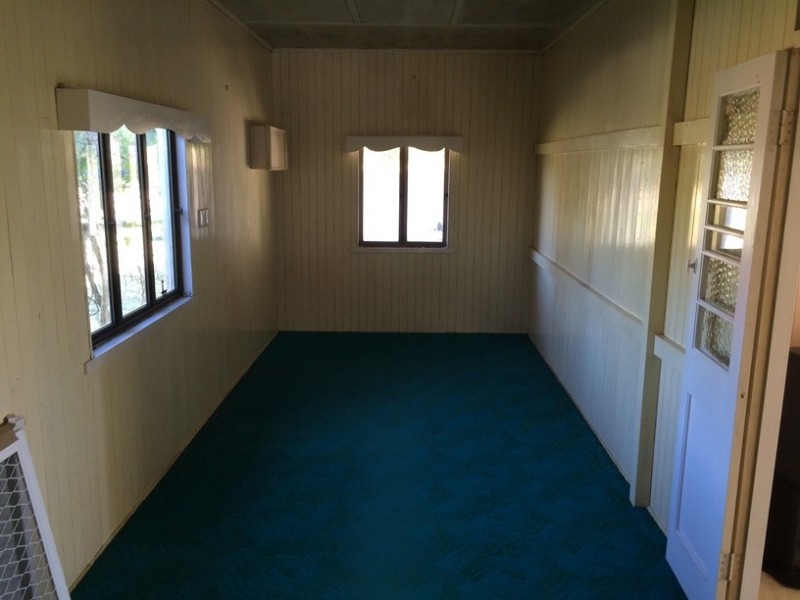 1 Red Street, Pomona QLD 4568