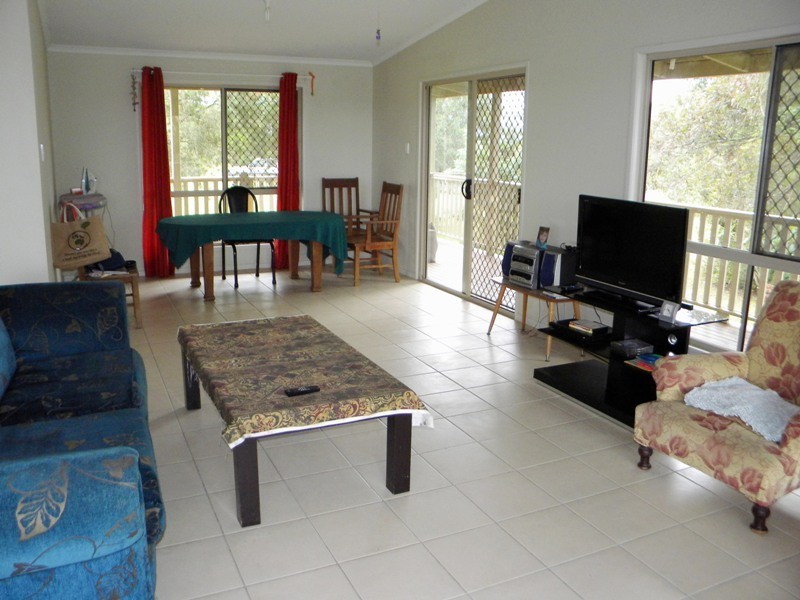 277 Kenman Road, Traveston QLD 4570