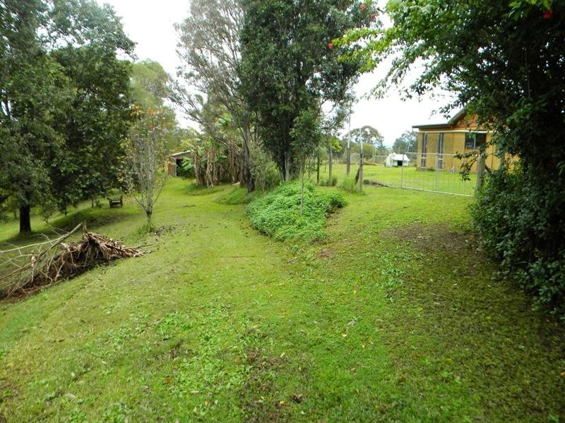 277 Kenman Road, Traveston QLD 4570