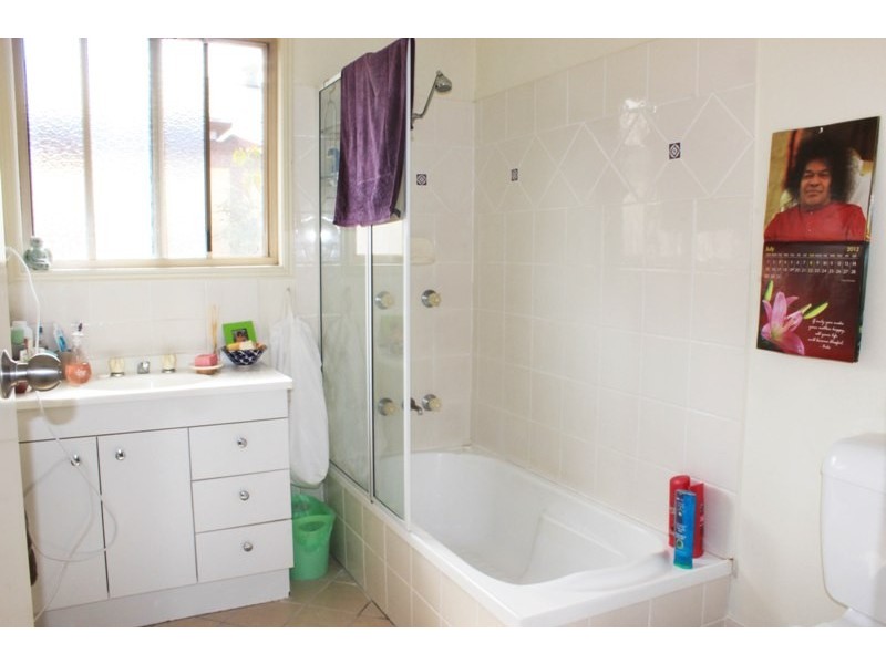 4/16a Kauri Street, Cooroy QLD 4563