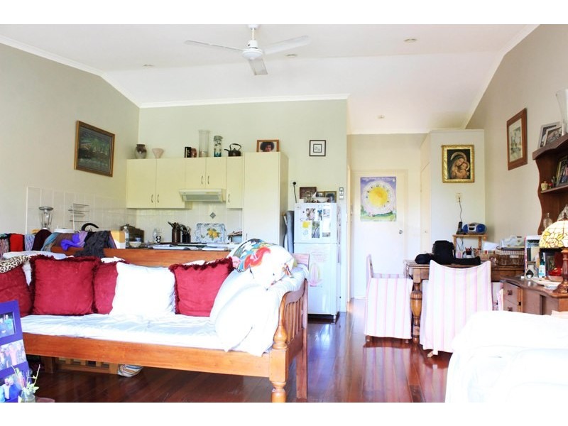 4/16a Kauri Street, Cooroy QLD 4563