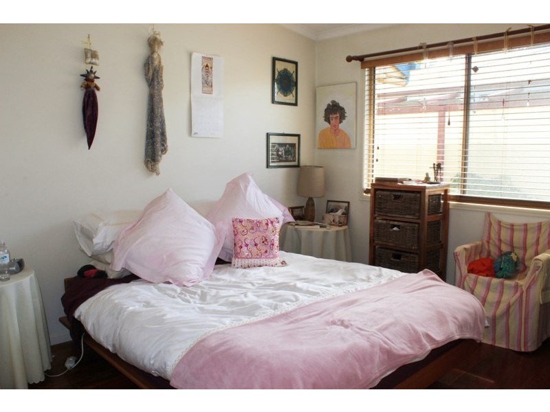 4/16a Kauri Street, Cooroy QLD 4563