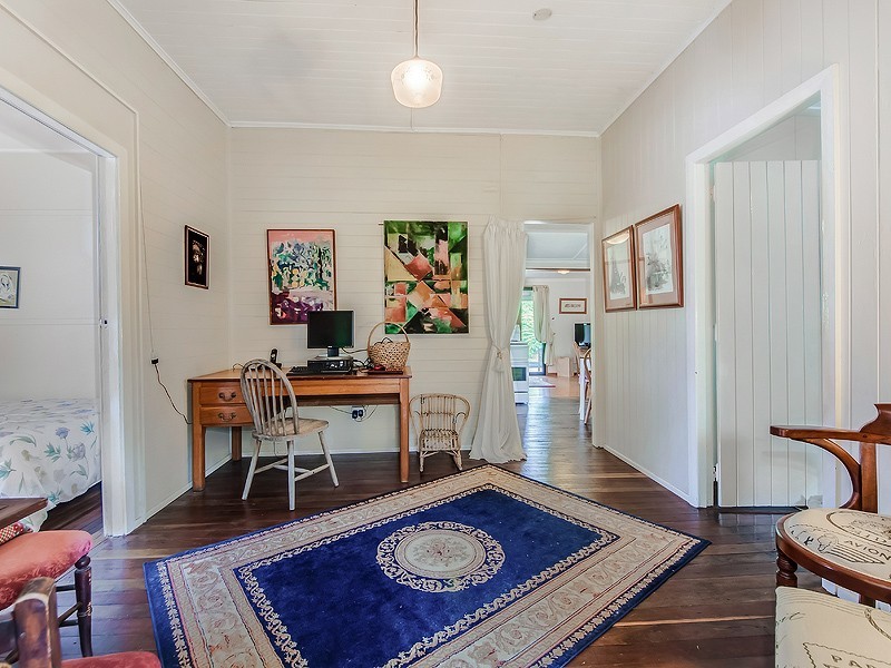 42 Pavilion Street, Pomona QLD 4568