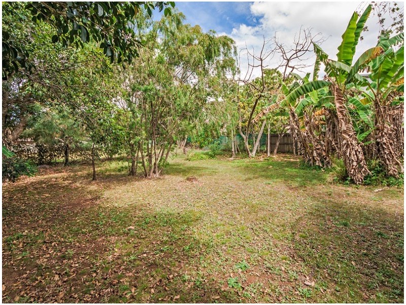 42 Pavilion Street, Pomona QLD 4568