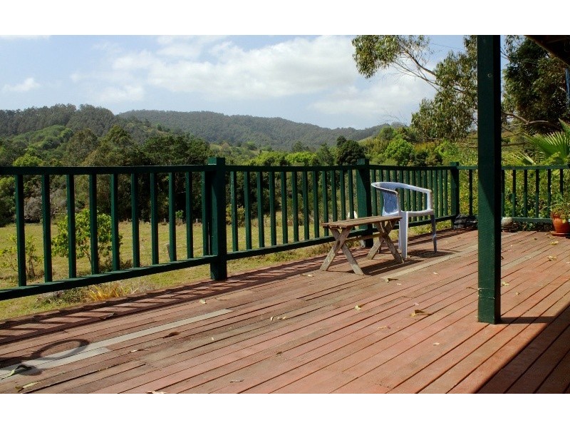 129 Eastern Branch Rd, Kin Kin QLD 4571