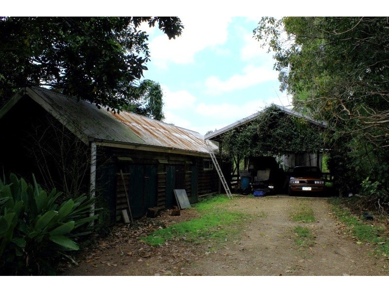 129 Eastern Branch Rd, Kin Kin QLD 4571