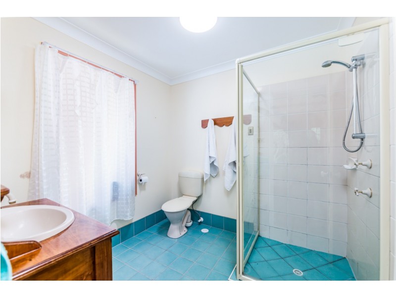33 Stratford Park Drive, Pomona QLD 4568