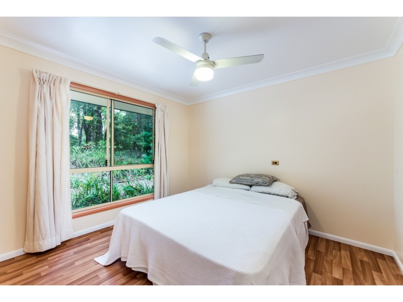 33 Stratford Park Drive, Pomona QLD 4568