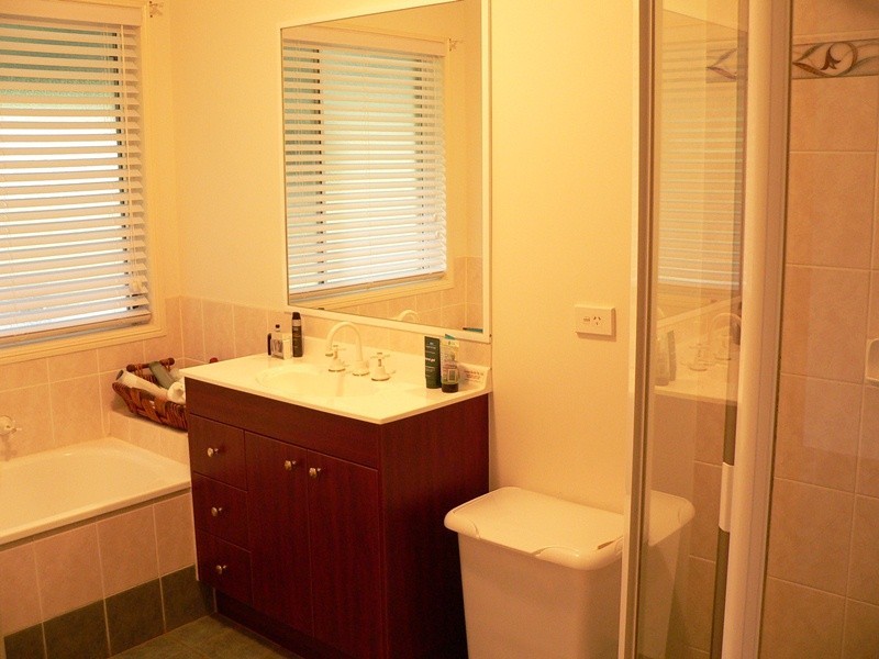 132 Black Pinch Road, Pomona QLD 4568