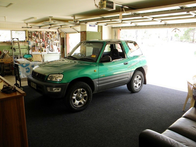 81 Hawk Road, Pomona QLD 4568