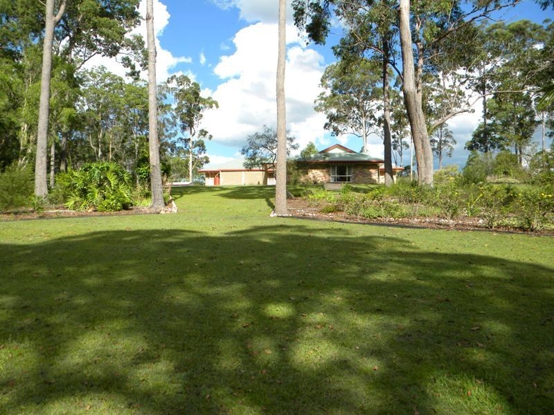 81 Hawk Road, Pomona QLD 4568