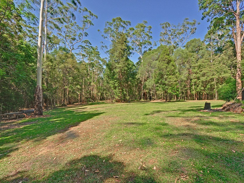 12 Tanglewood Close, Pomona QLD 4568