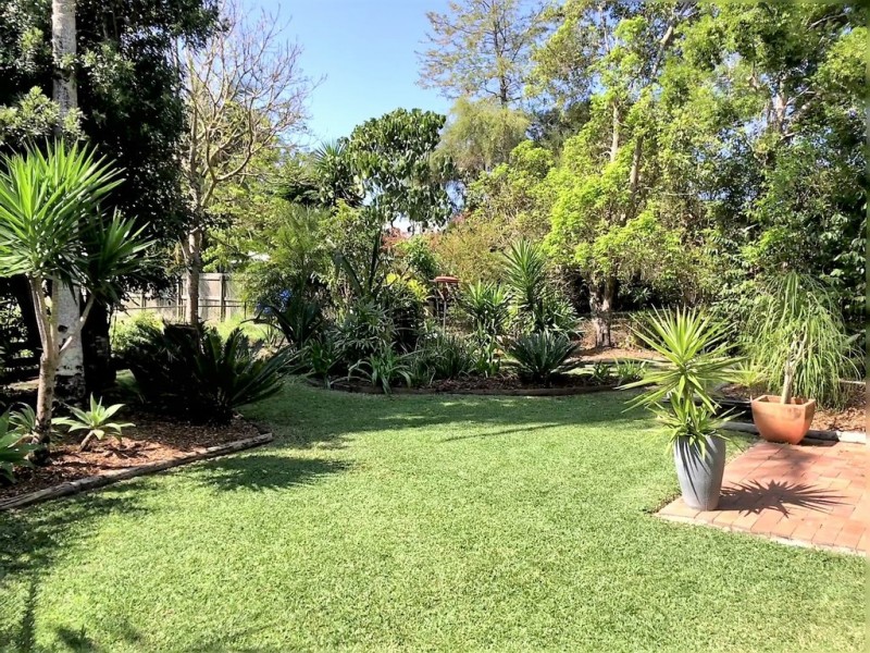 4 Urangan Street, Boreen Point QLD 4565