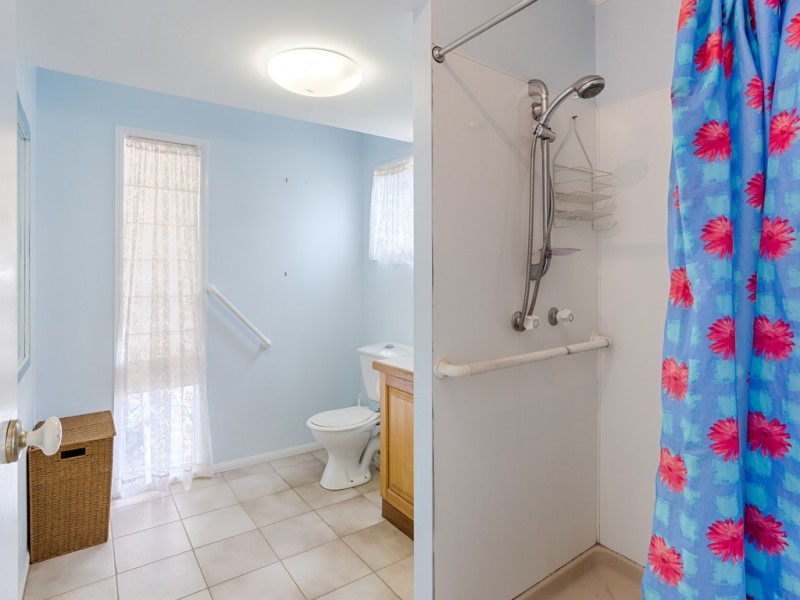 14 Charles Street, Cooran QLD 4569