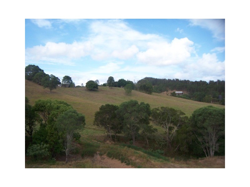440 Coles Creek Rd, Cooran QLD 4569