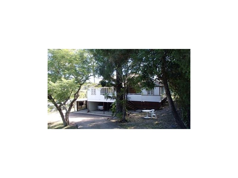 13 Prince Street, Cooran QLD 4569