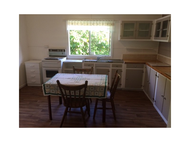 1/19 Railway Parade, Pomona QLD 4568