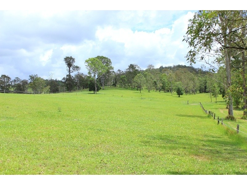 99 Traveston Road, Traveston QLD 4570