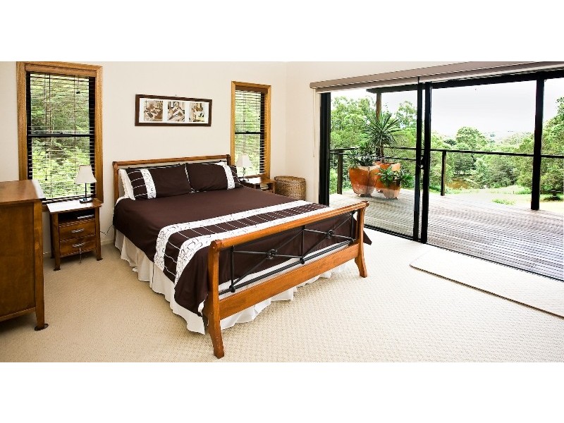 312 Coles Creek Road, Cooran QLD 4569