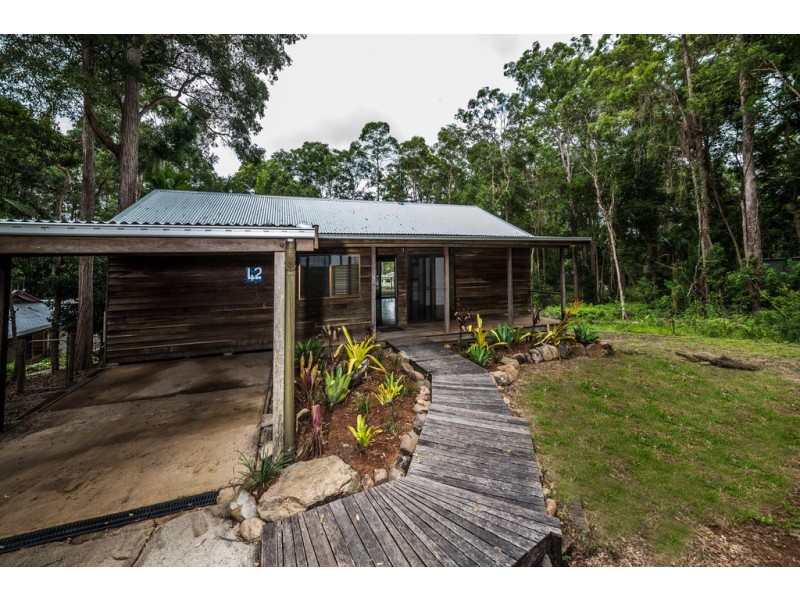 42 Summit Road, Pomona QLD 4568
