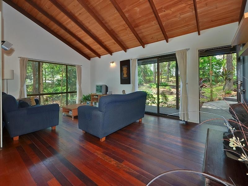 42 Summit Road, Pomona QLD 4568