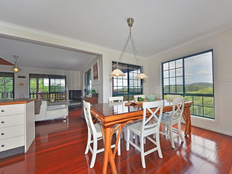 133 Lehman Rd, Traveston QLD 4570