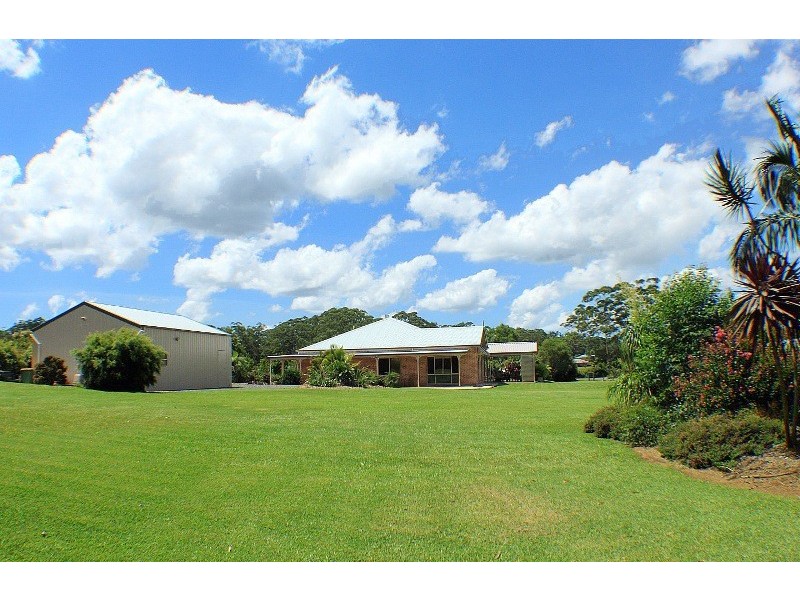 60 Orana Avenue, Pomona QLD 4568