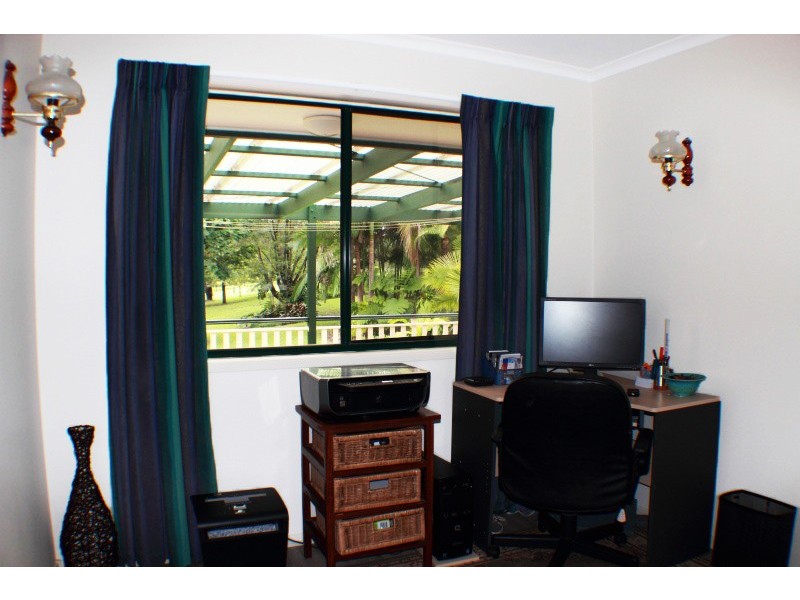 23 Yurol Forest Drive, Pomona QLD 4568