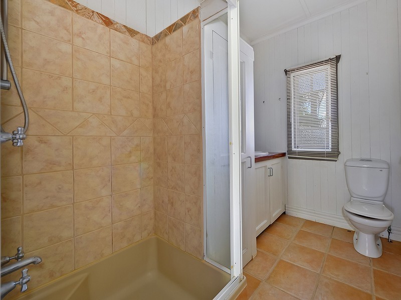 18 James Street, Cooran QLD 4569