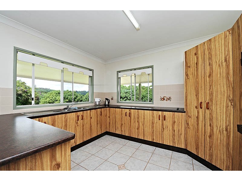 42 Bakers Road, Pomona QLD 4568