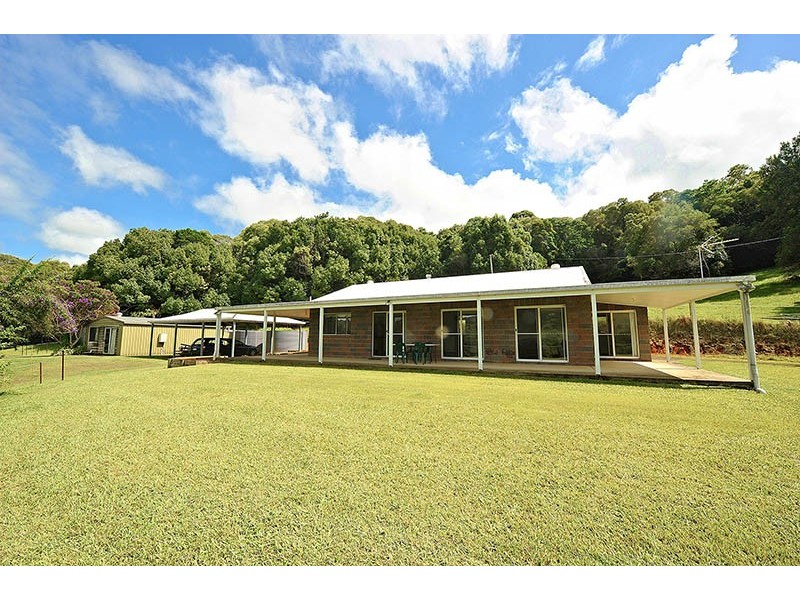 42 Bakers Road, Pomona QLD 4568