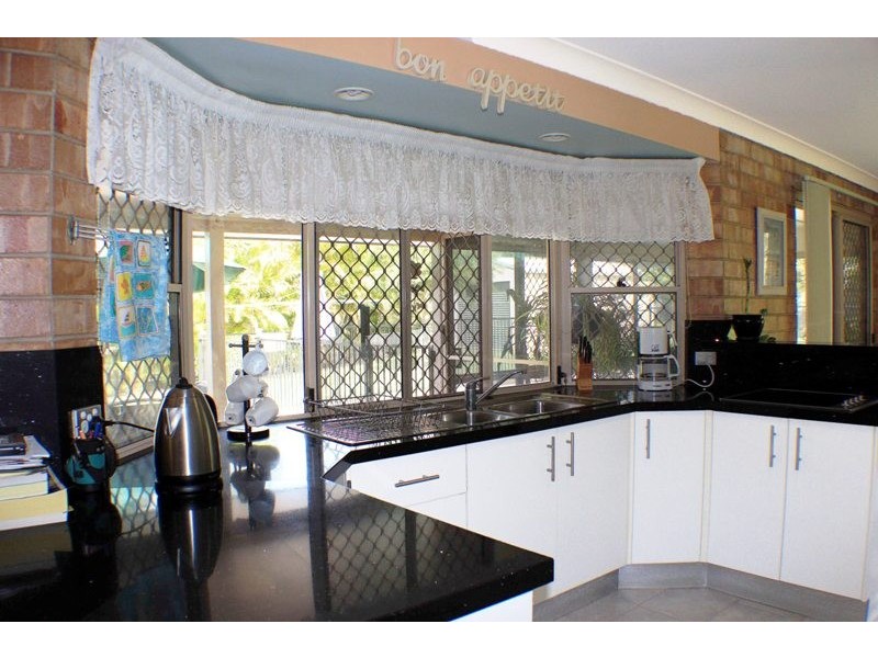 10 Meridan Court, Pomona QLD 4568