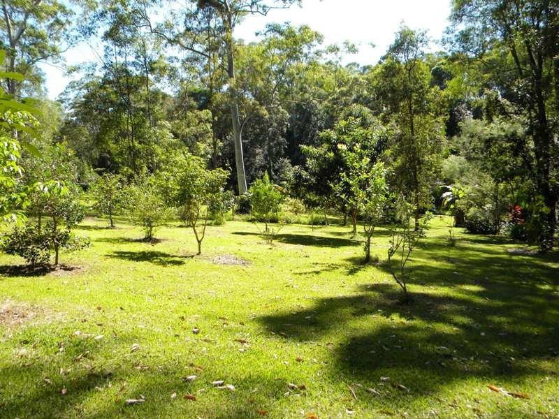 138 Black Pinch Road, Pomona QLD 4568