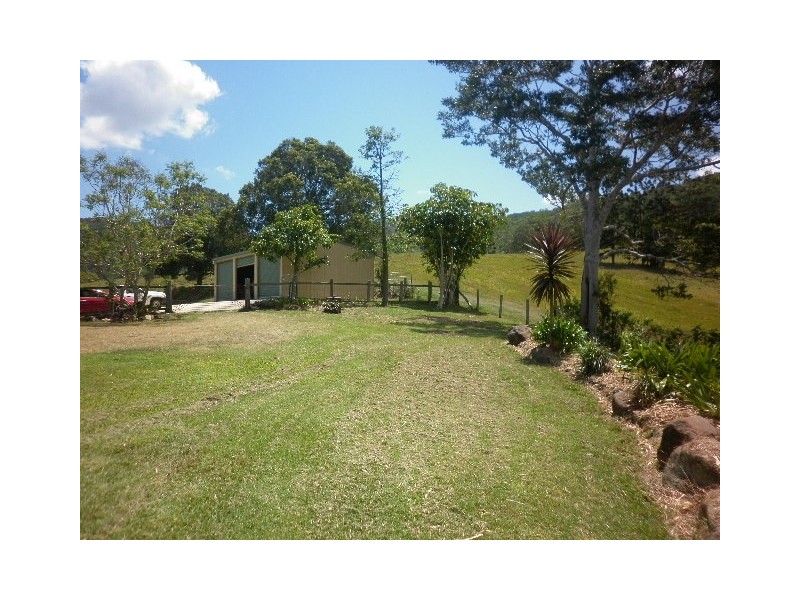 Federal QLD 4568