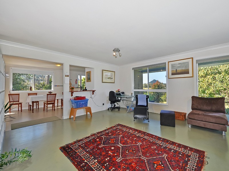 33 Mahers Road, Cooran QLD 4569