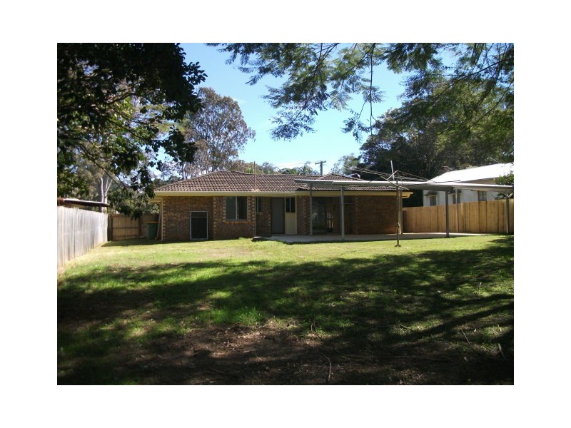 18 Victoria Street, Cooran QLD 4569