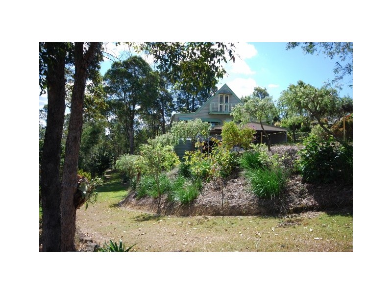 5 Falcon Crescent, Cooroy QLD 4563