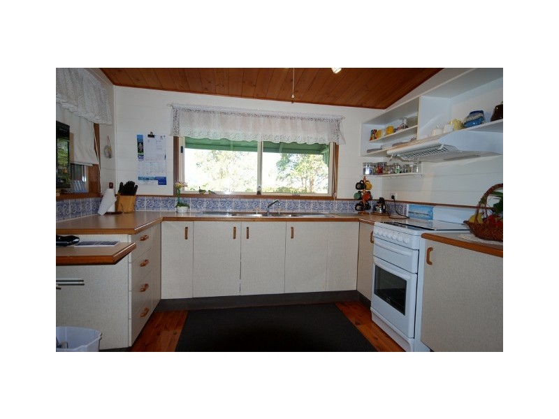 5 Falcon Crescent, Cooroy QLD 4563