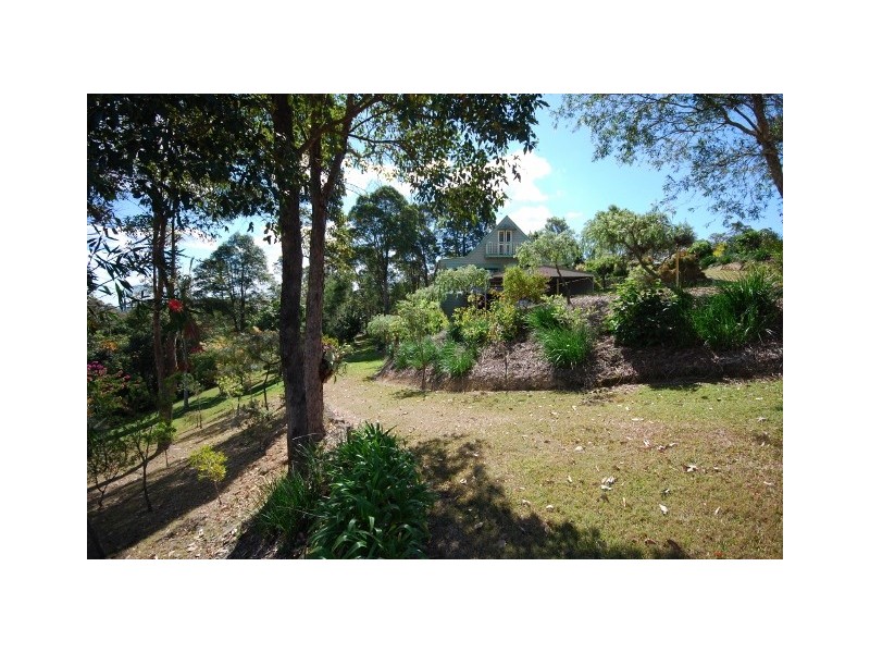 5 Falcon Crescent, Cooroy QLD 4563