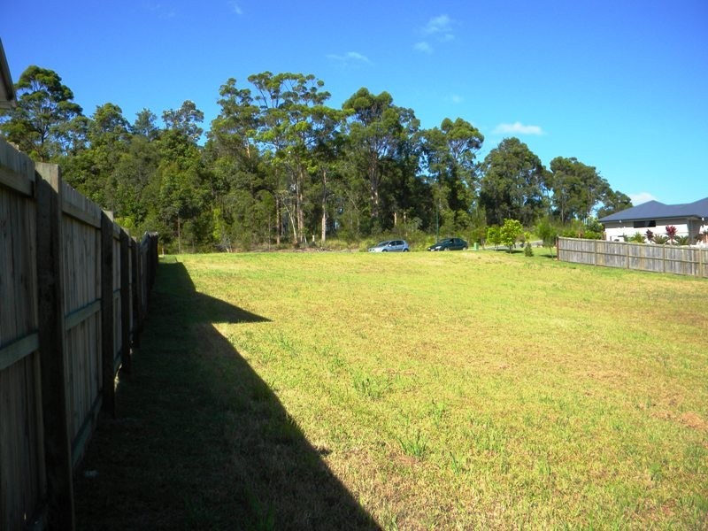 12 Songbird Drive, Pomona QLD 4568