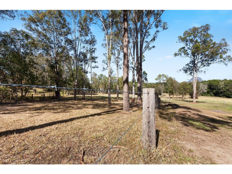 214 Louis Bazzo Drive, Pomona QLD 4568