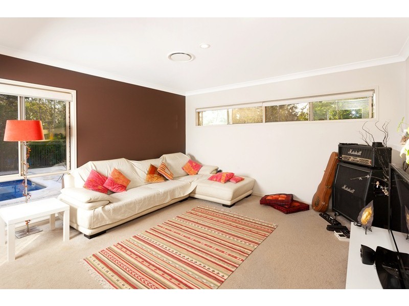 12 Dollarbird Drive, Pomona QLD 4568